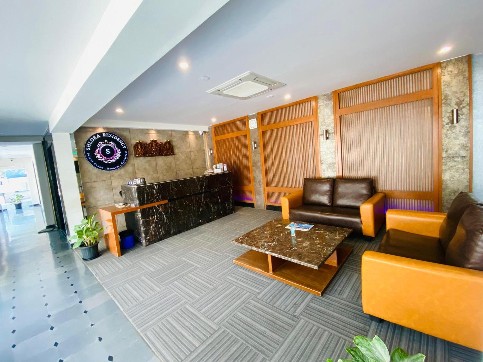 Hotel Shloka Residency Shamshabad Esterno foto